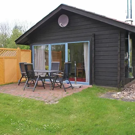 Blockhaus Ideal Fuer Bis Zu 4 Pers *